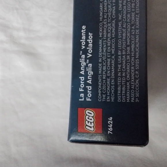 LEGO 76424 Harry Potter Flying Ford Anglia, 165 pcs, age 7+, New and Sealed box - Picture 6 of 7